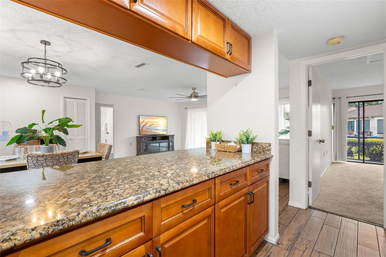 Image 16 of 40 For 40 Sylvia Place