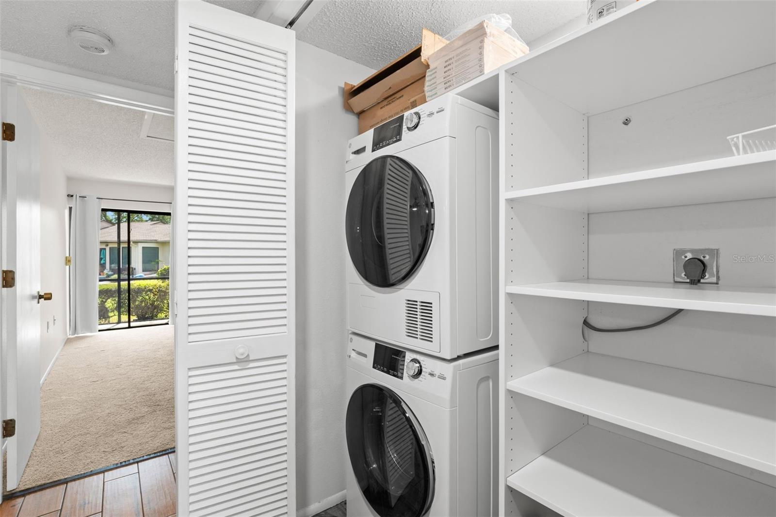 Image 17 of 40 For 40 Sylvia Place