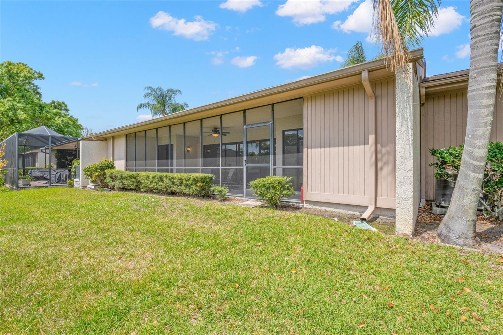 Image 32 of 40 For 40 Sylvia Place