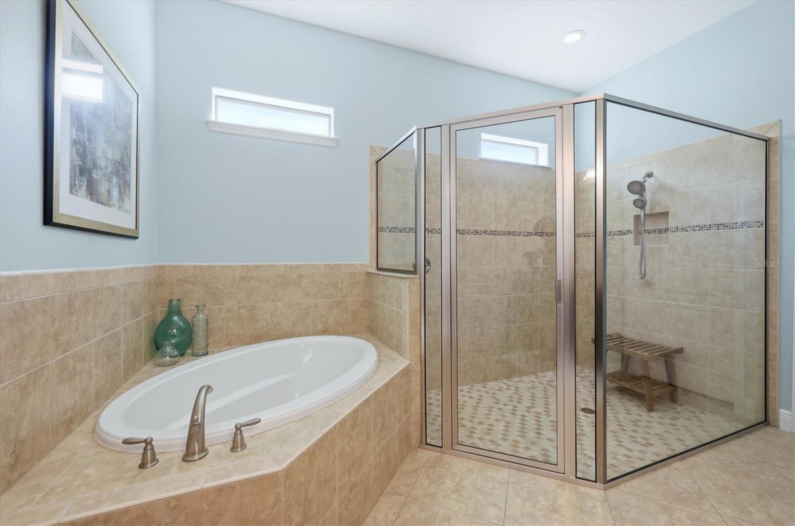 Image 27 of 48 For 5423 Title Row Drive