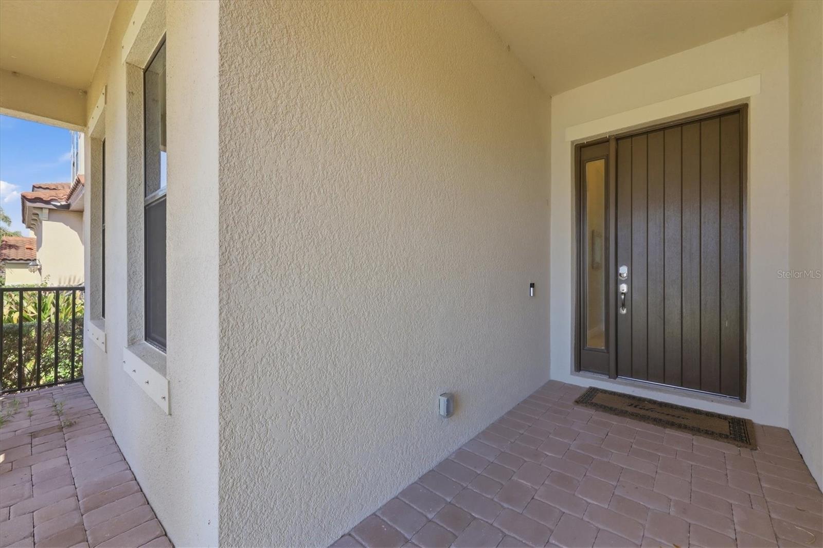 Image 3 of 48 For 5423 Title Row Drive