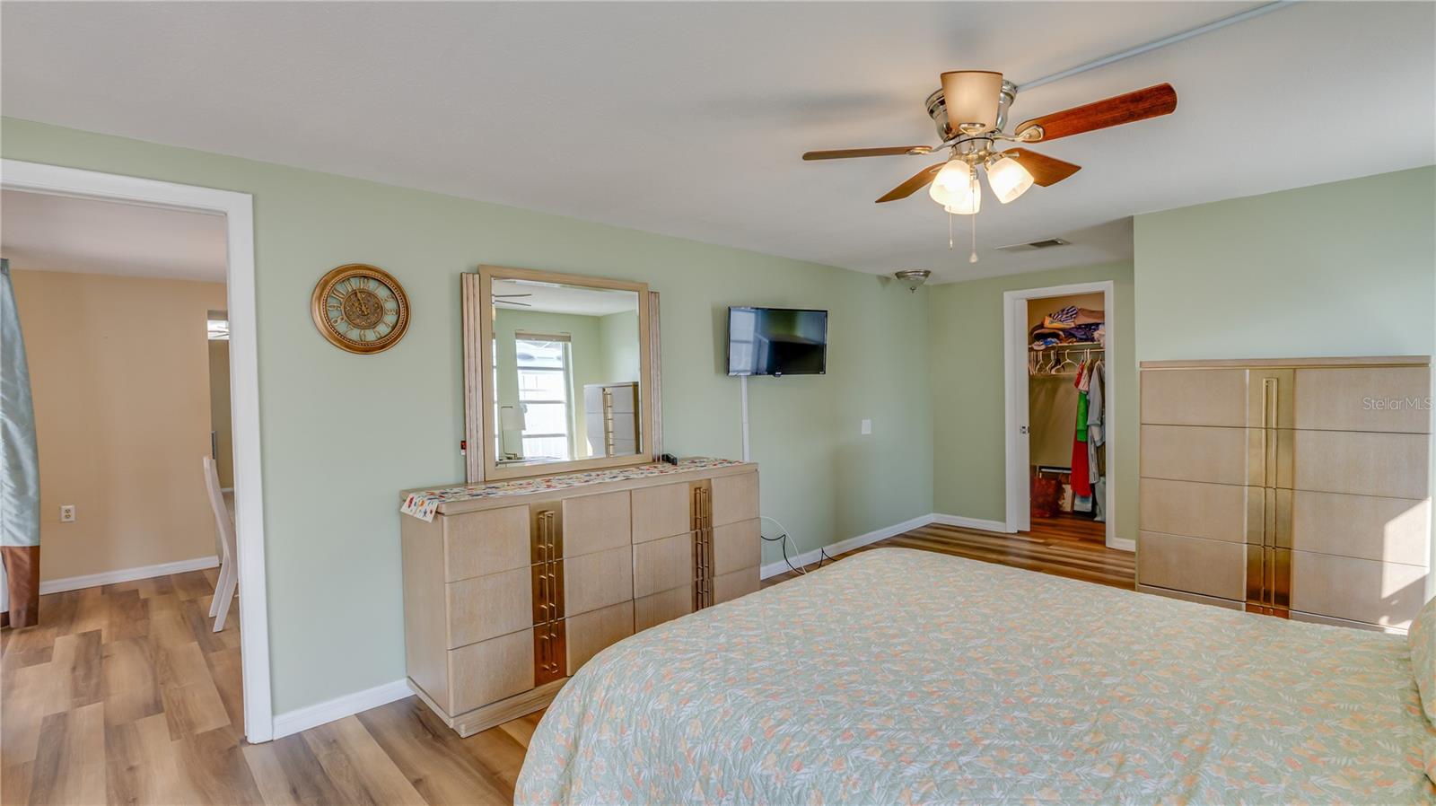 Image 12 of 24 For 5844 Riddle Road