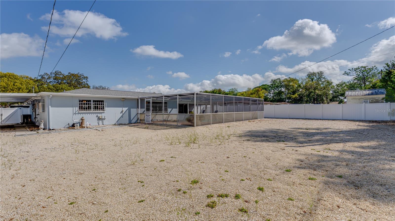 Image 21 of 24 For 5844 Riddle Road