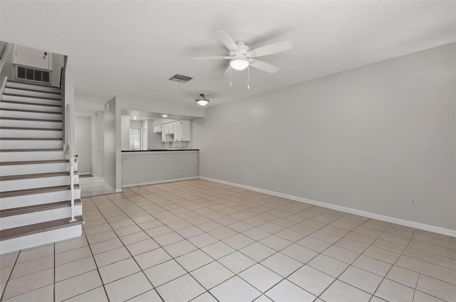 Image 16 of 89 For 16143 Rambling Vine Drive E