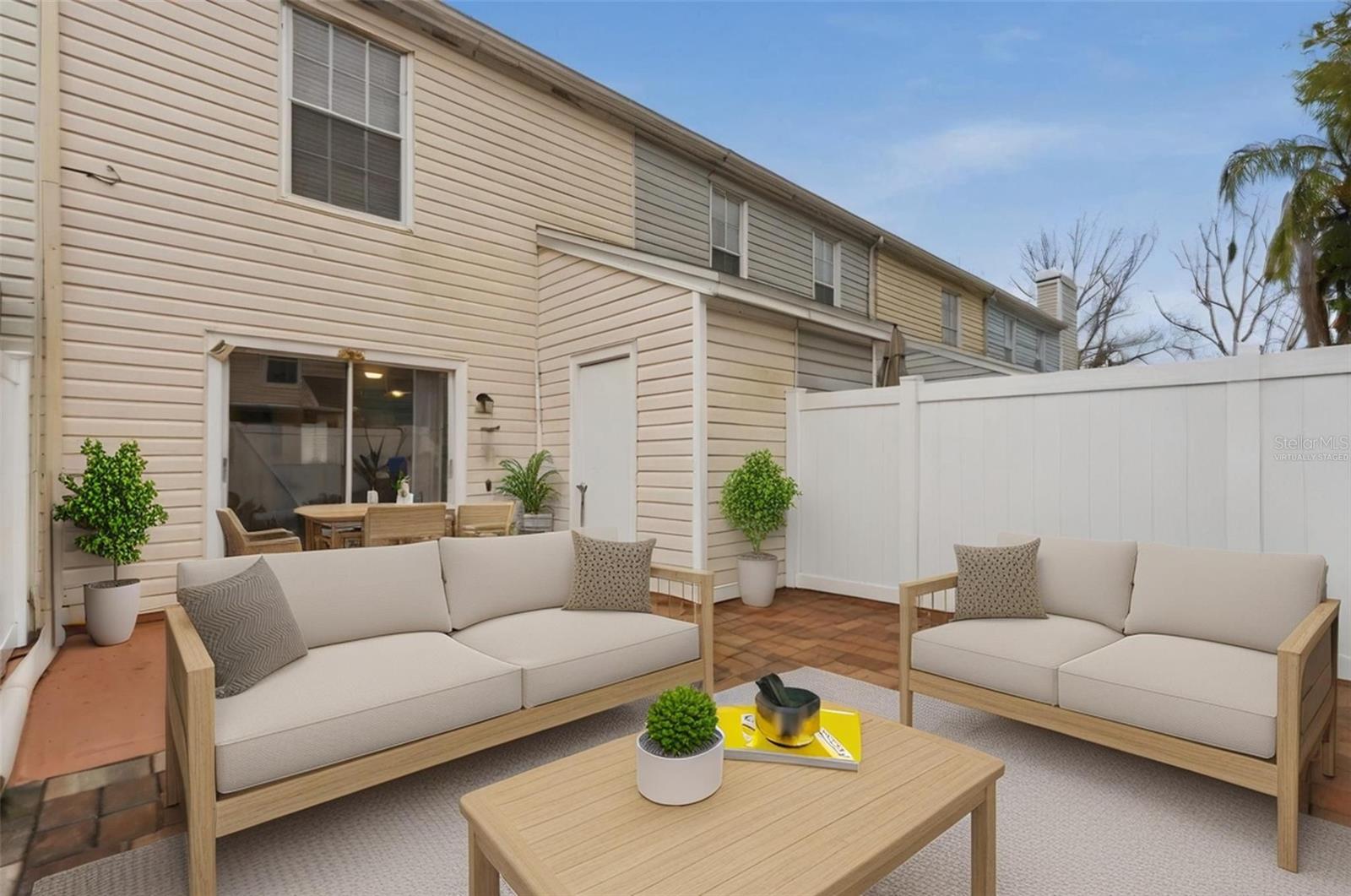 Image 32 of 89 For 16143 Rambling Vine Drive E