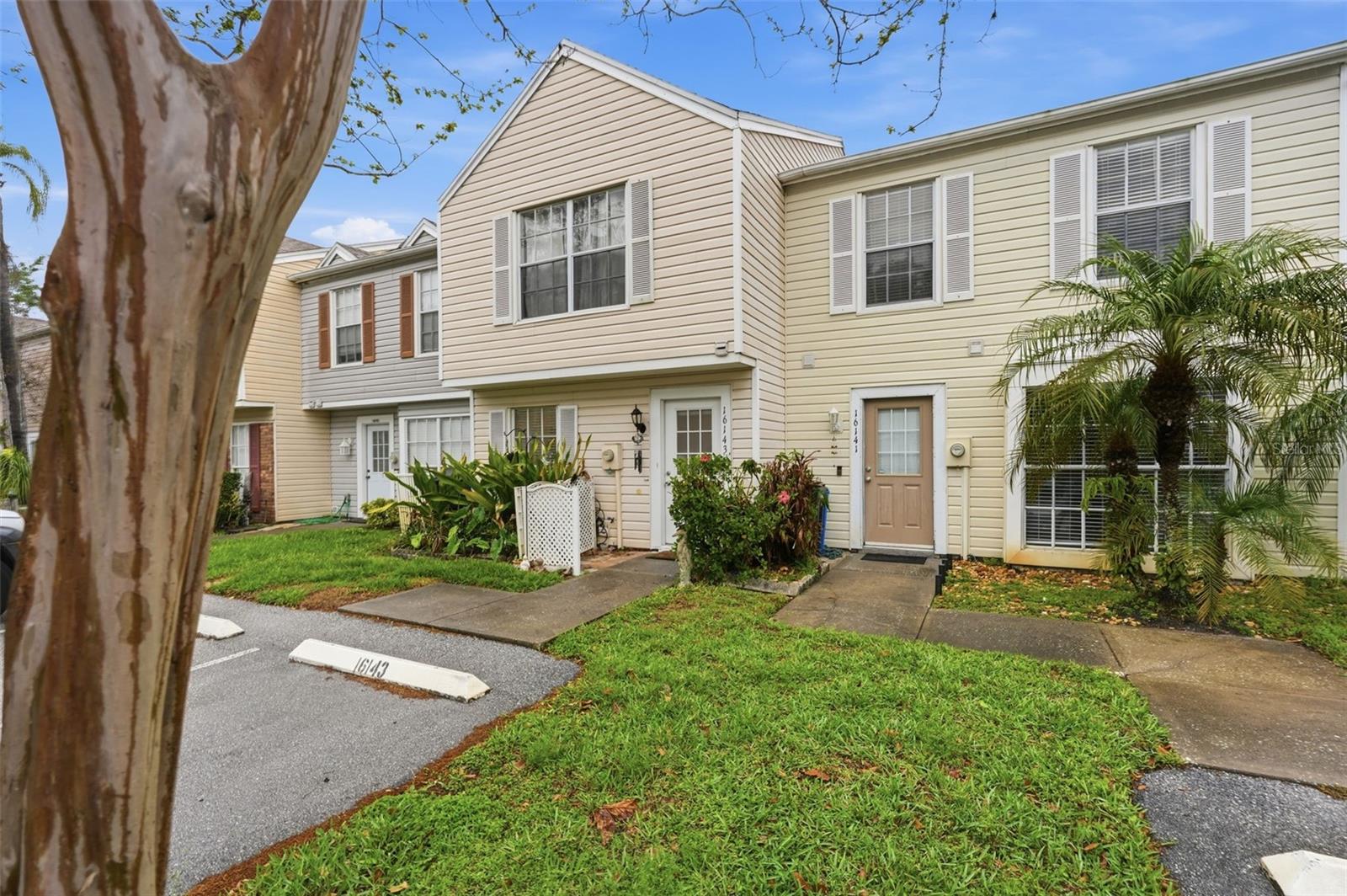 Image 47 of 89 For 16143 Rambling Vine Drive E