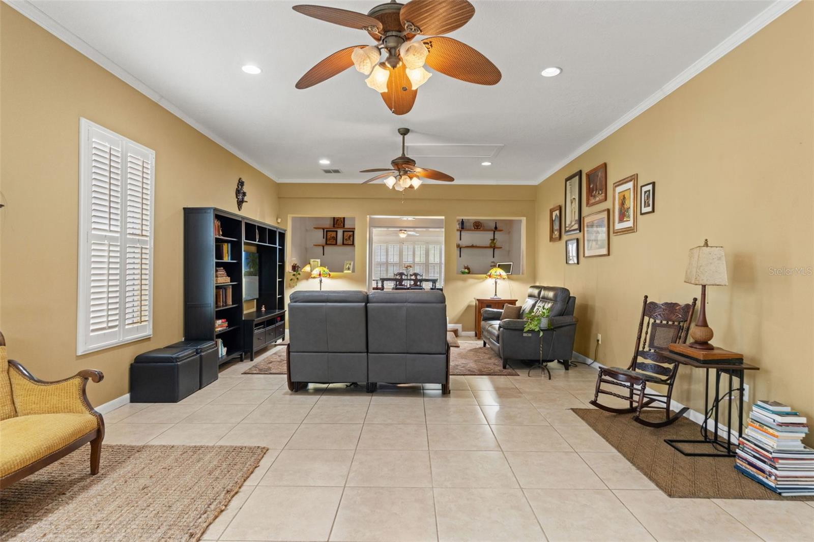 Image 18 of 58 For 1202 Coral Street