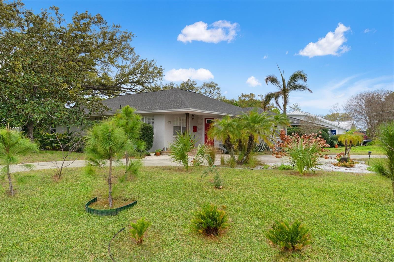 Image 44 of 58 For 1202 Coral Street