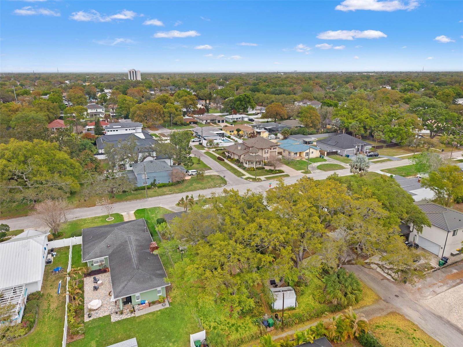 Image 49 of 58 For 1202 Coral Street