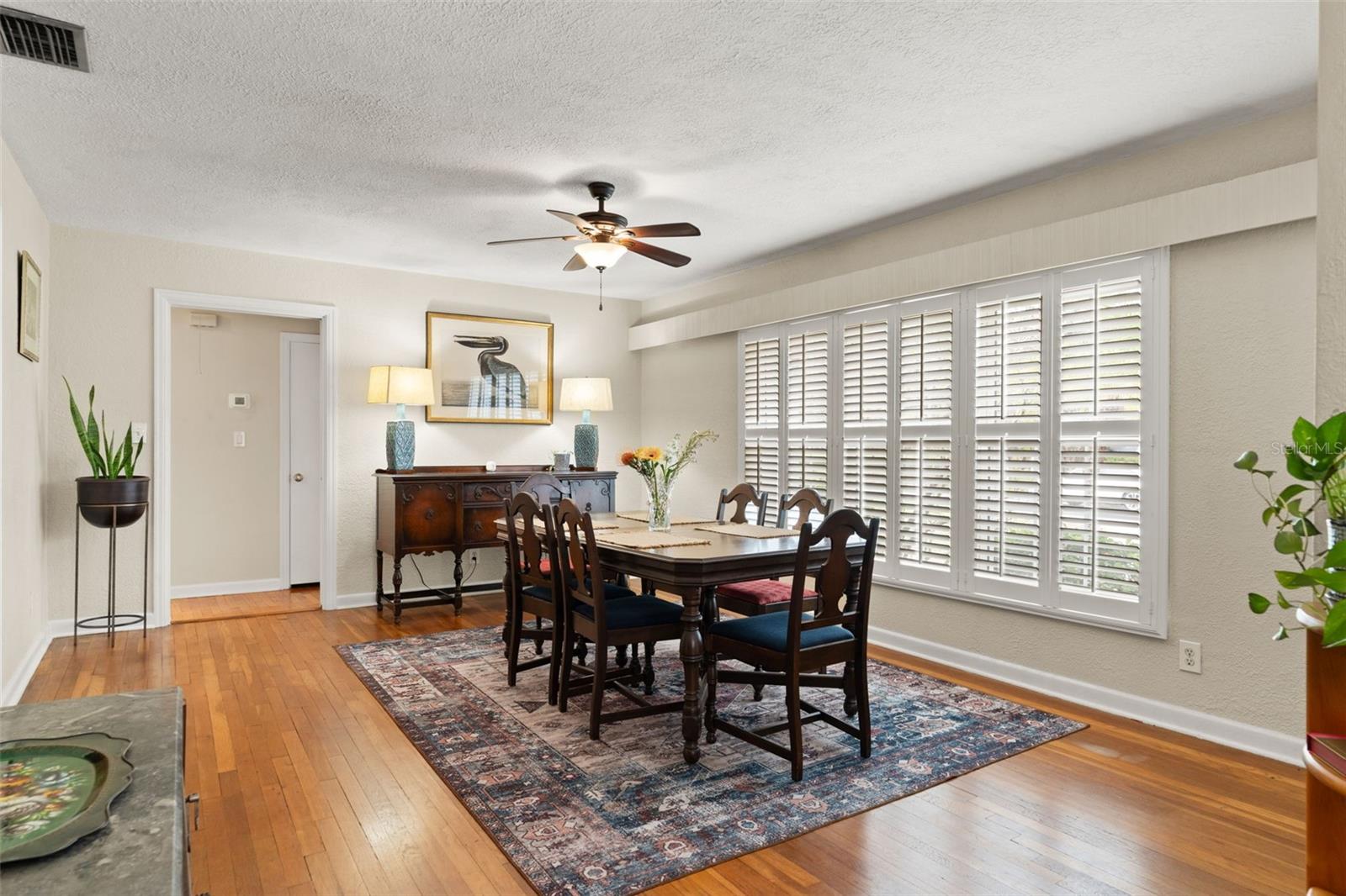 Image 5 of 58 For 1202 Coral Street