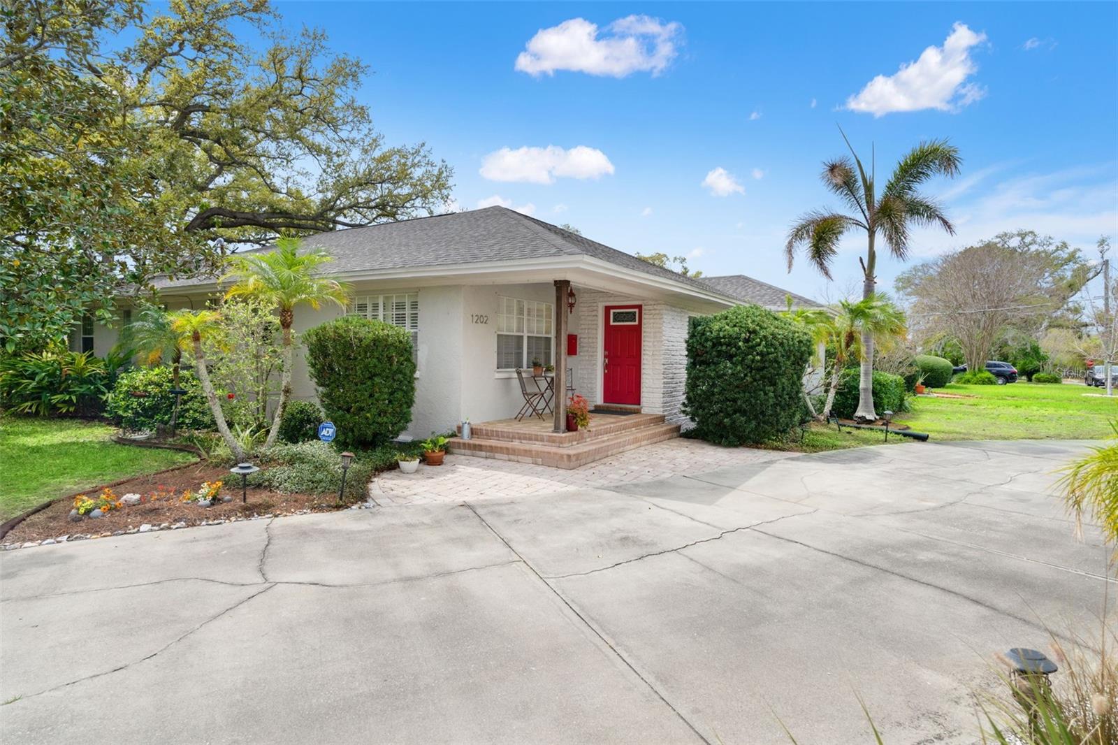 Image 54 of 58 For 1202 Coral Street