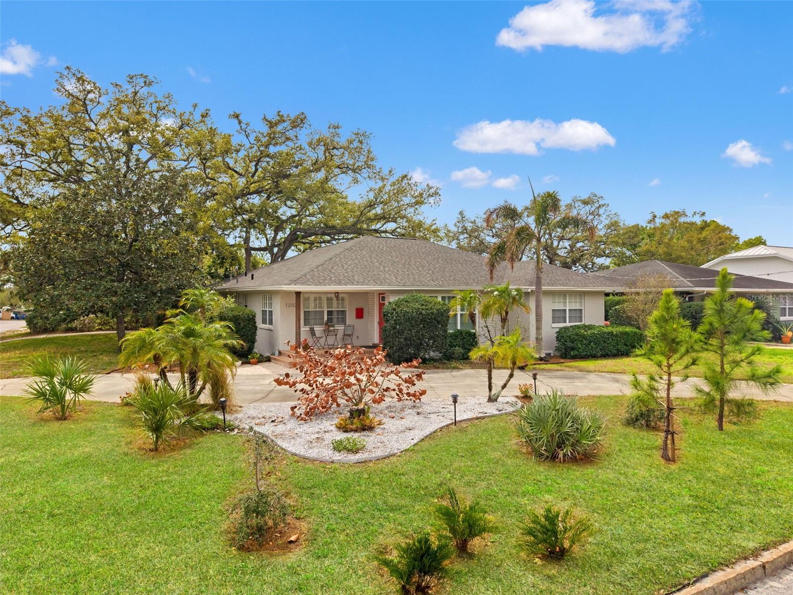 Image 56 of 58 For 1202 Coral Street