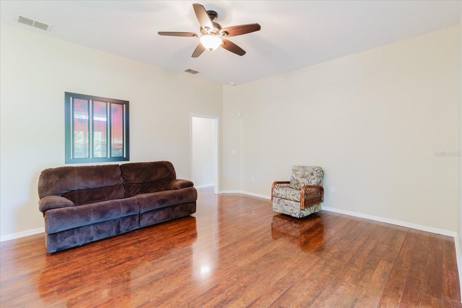 Image 12 of 39 For 4411 Genesee Lane