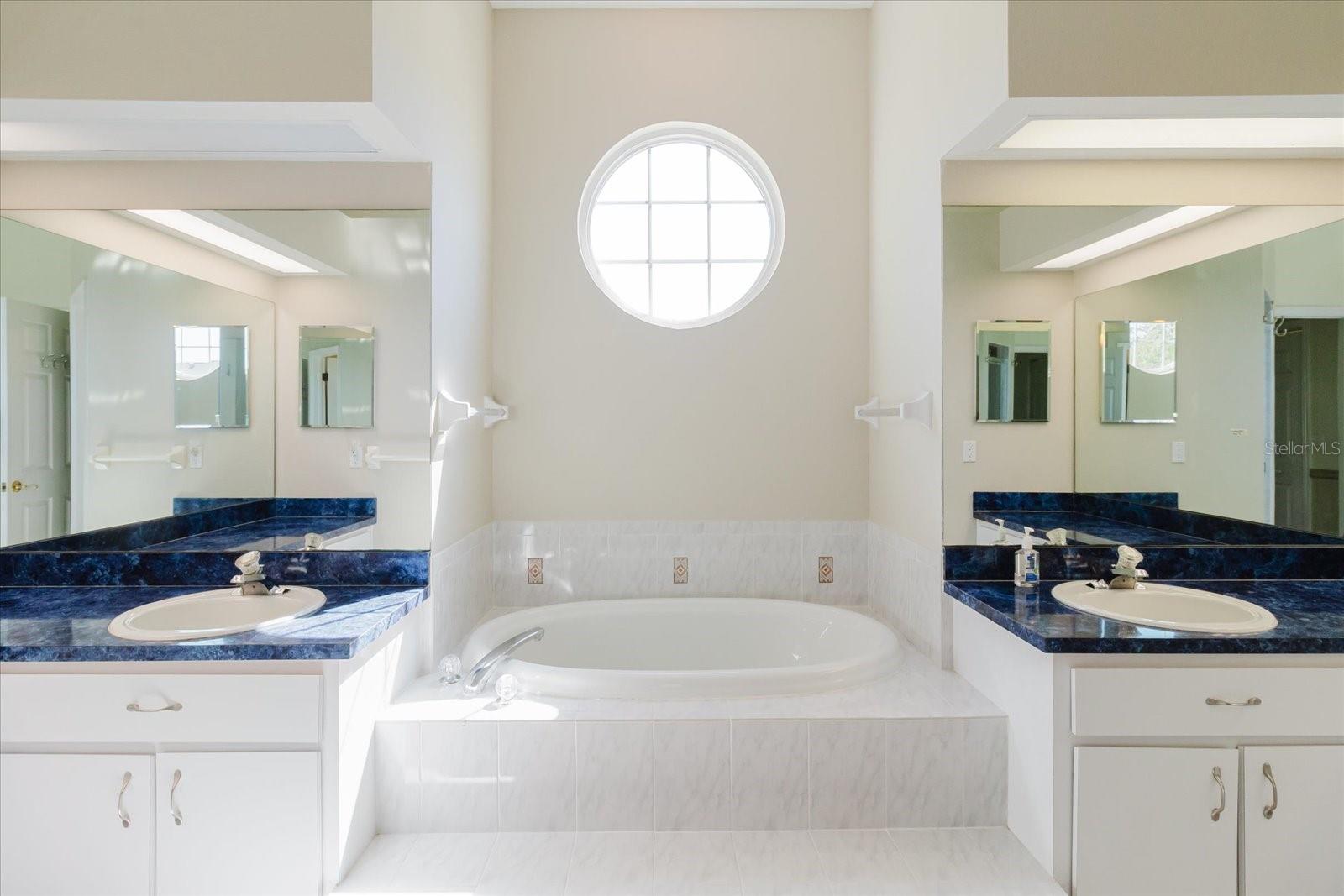 Image 15 of 39 For 4411 Genesee Lane