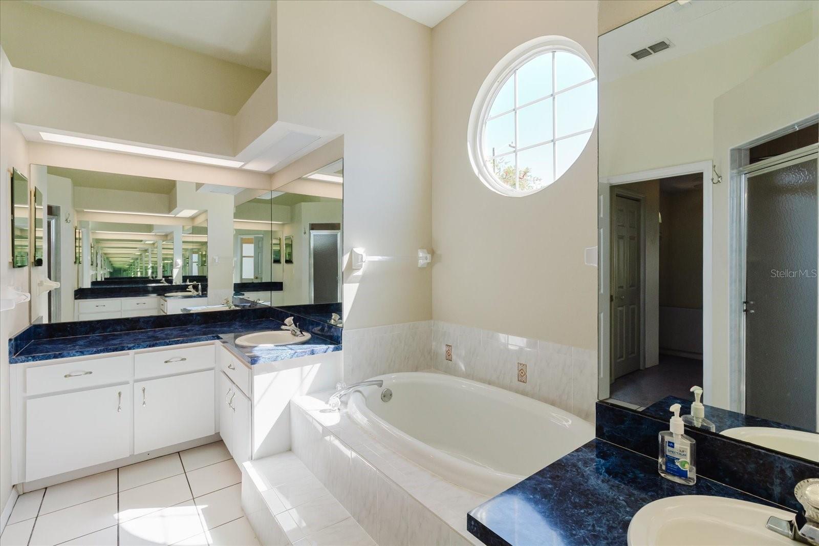 Image 16 of 39 For 4411 Genesee Lane