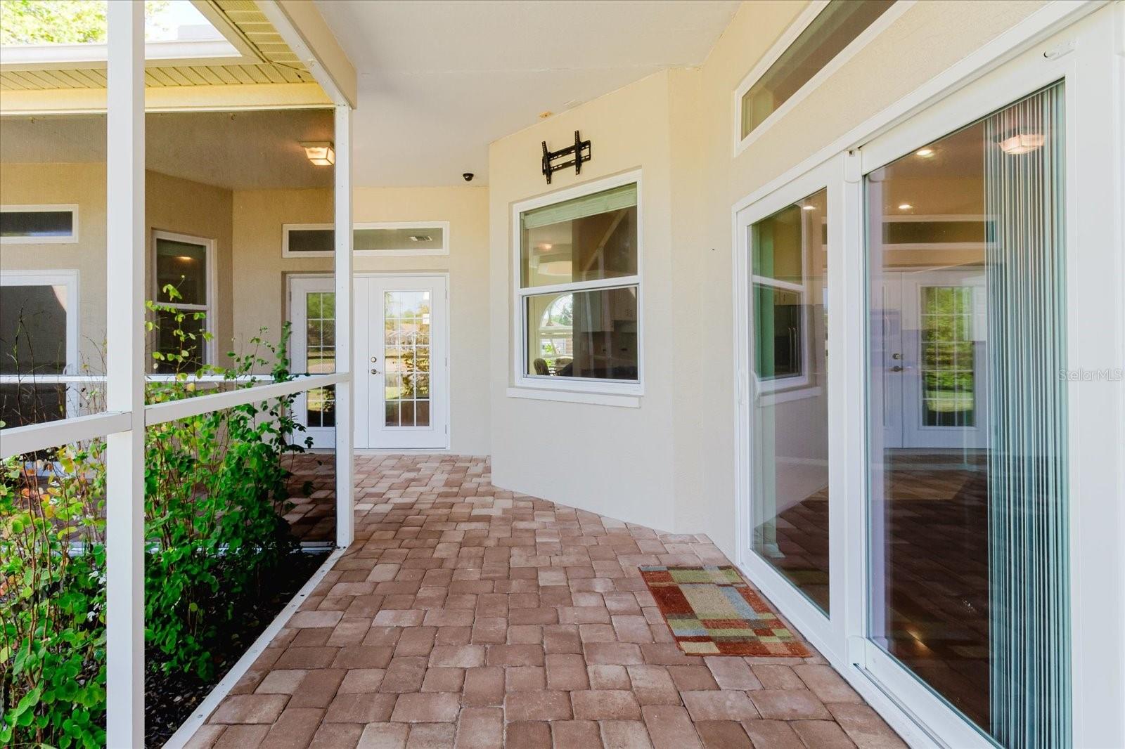 Image 32 of 39 For 4411 Genesee Lane