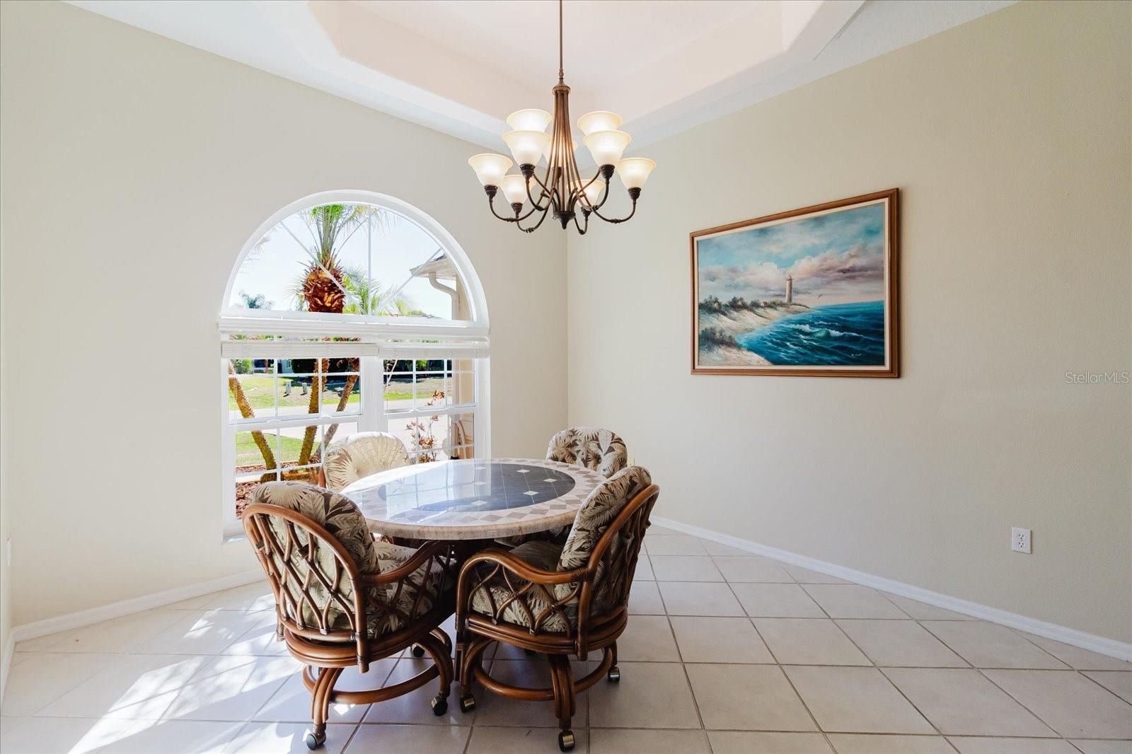 Image 5 of 39 For 4411 Genesee Lane