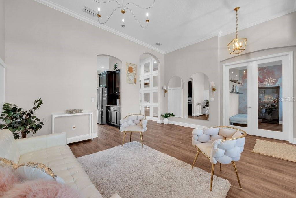 Listing photo id 4 for 6002 Watercolor Drive