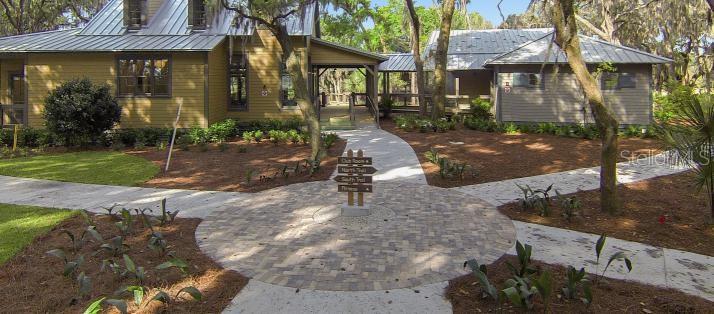 Listing photo id 60 for 6002 Watercolor Drive