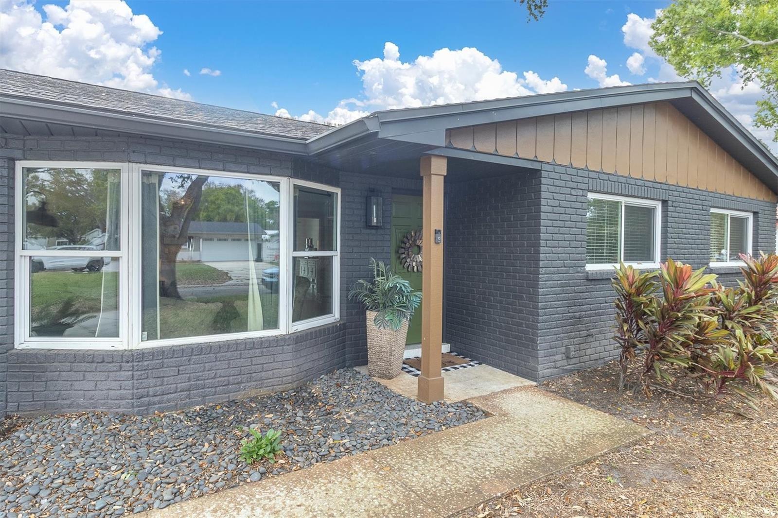 Image 2 of 31 For 13472 Bellewood Avenue