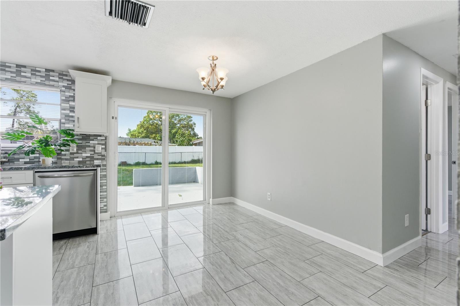 Image 20 of 37 For 8412 Westridge Drive