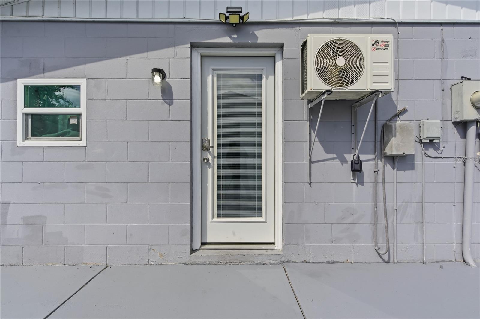 Image 27 of 37 For 8412 Westridge Drive