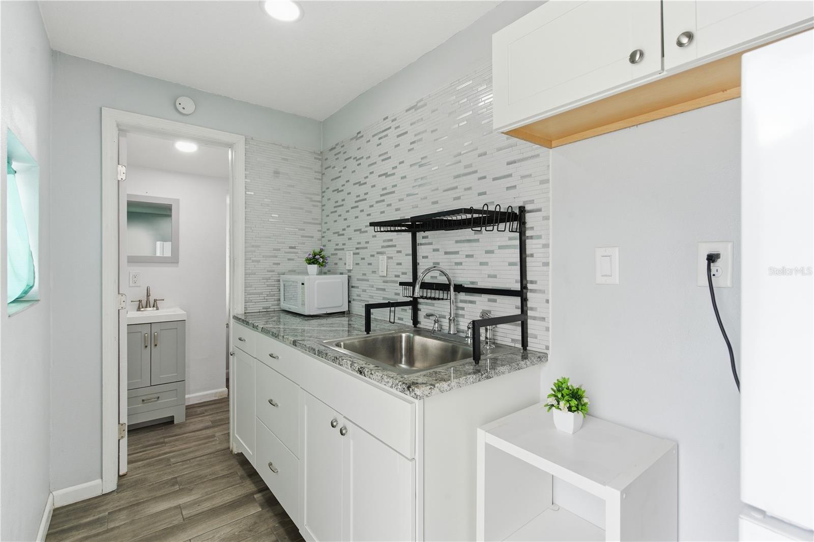 Image 28 of 37 For 8412 Westridge Drive