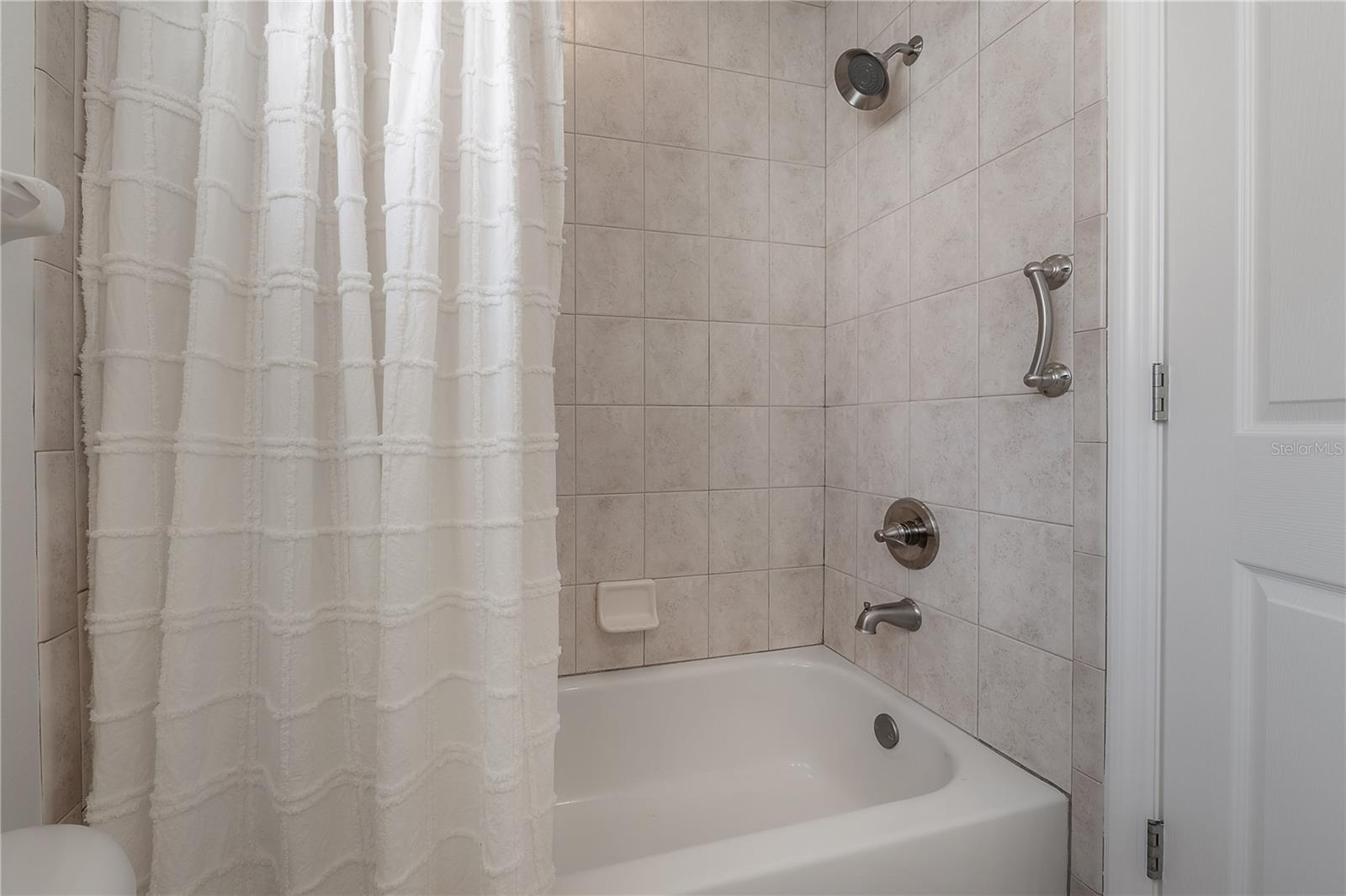 Image 17 of 28 For 1108 Callista Avenue