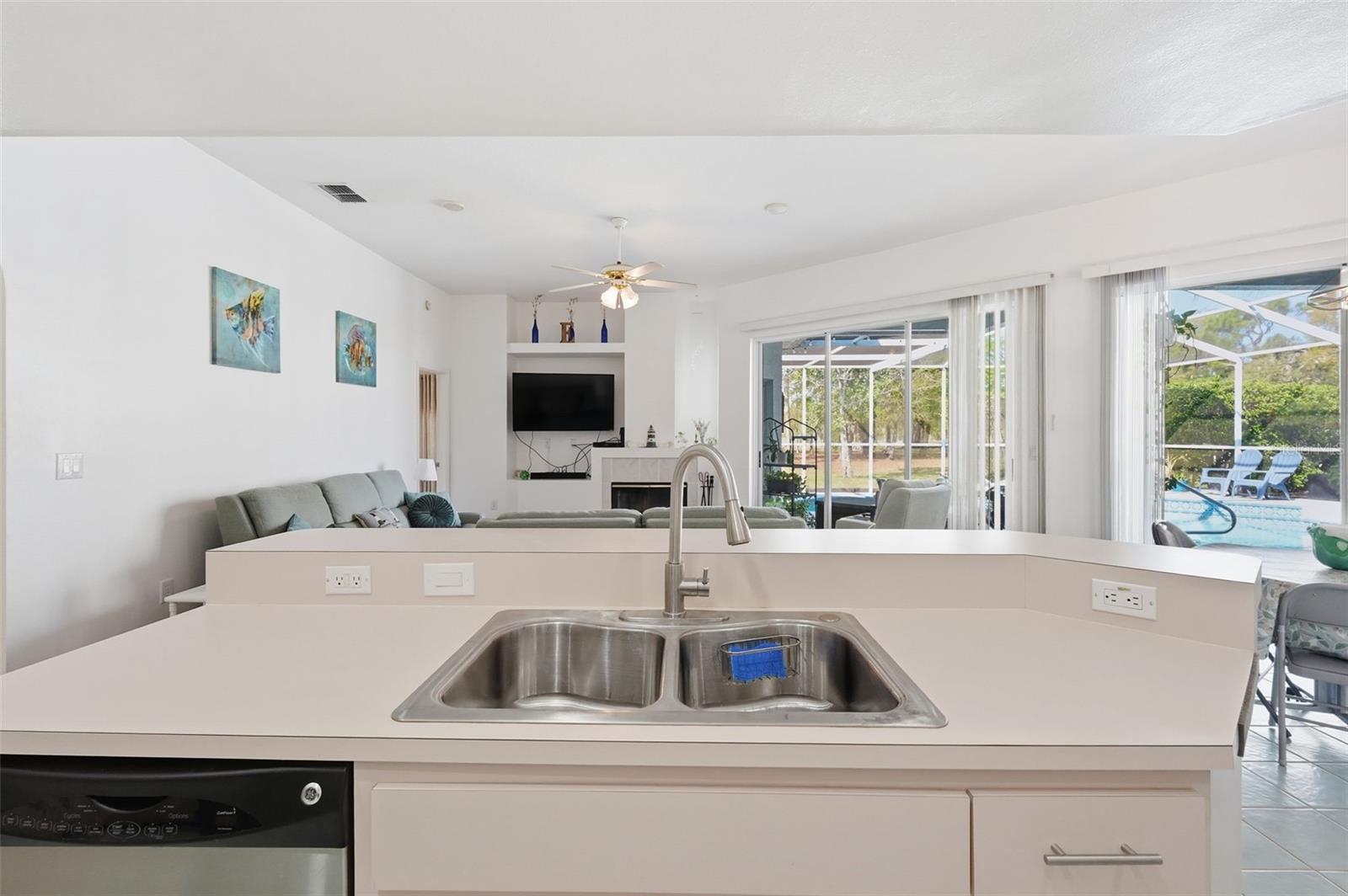 Image 19 of 67 For 12455 Quail Ridge Drive