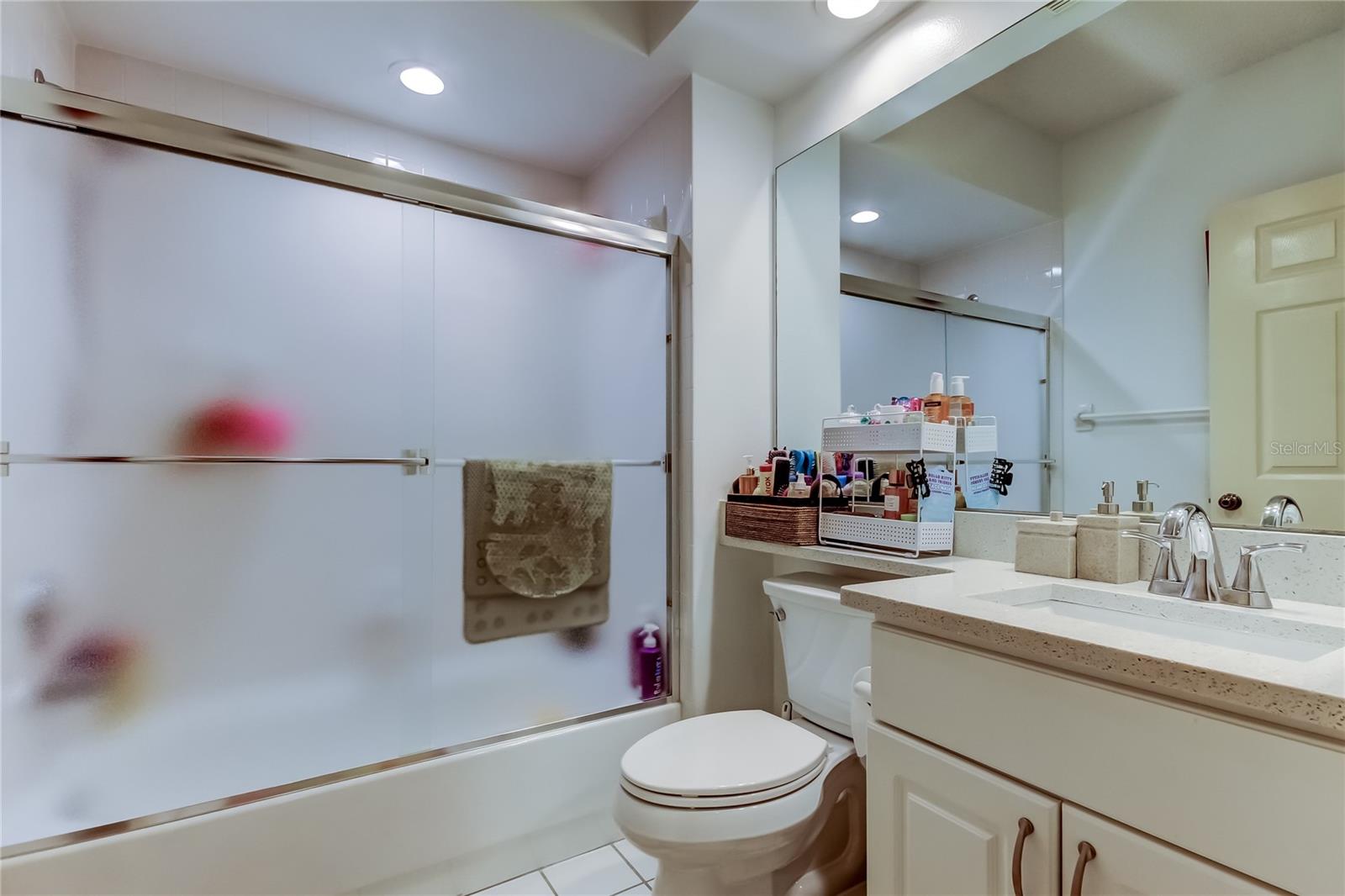 Image 32 of 57 For 6205 Shoreline Drive 1304