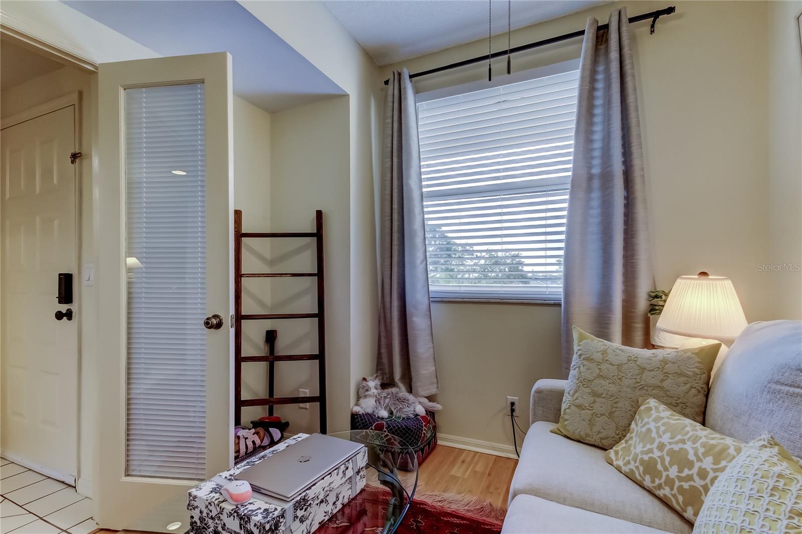 Image 35 of 57 For 6205 Shoreline Drive 1304