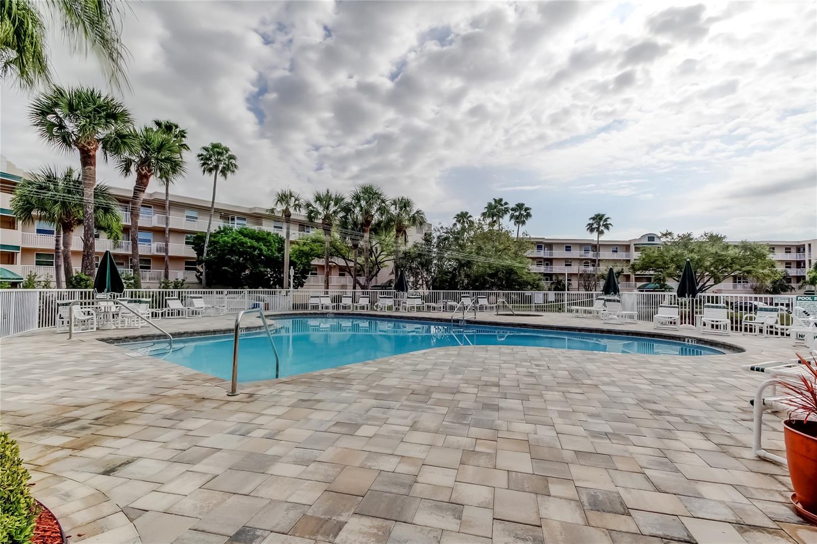 Image 52 of 57 For 6205 Shoreline Drive 1304