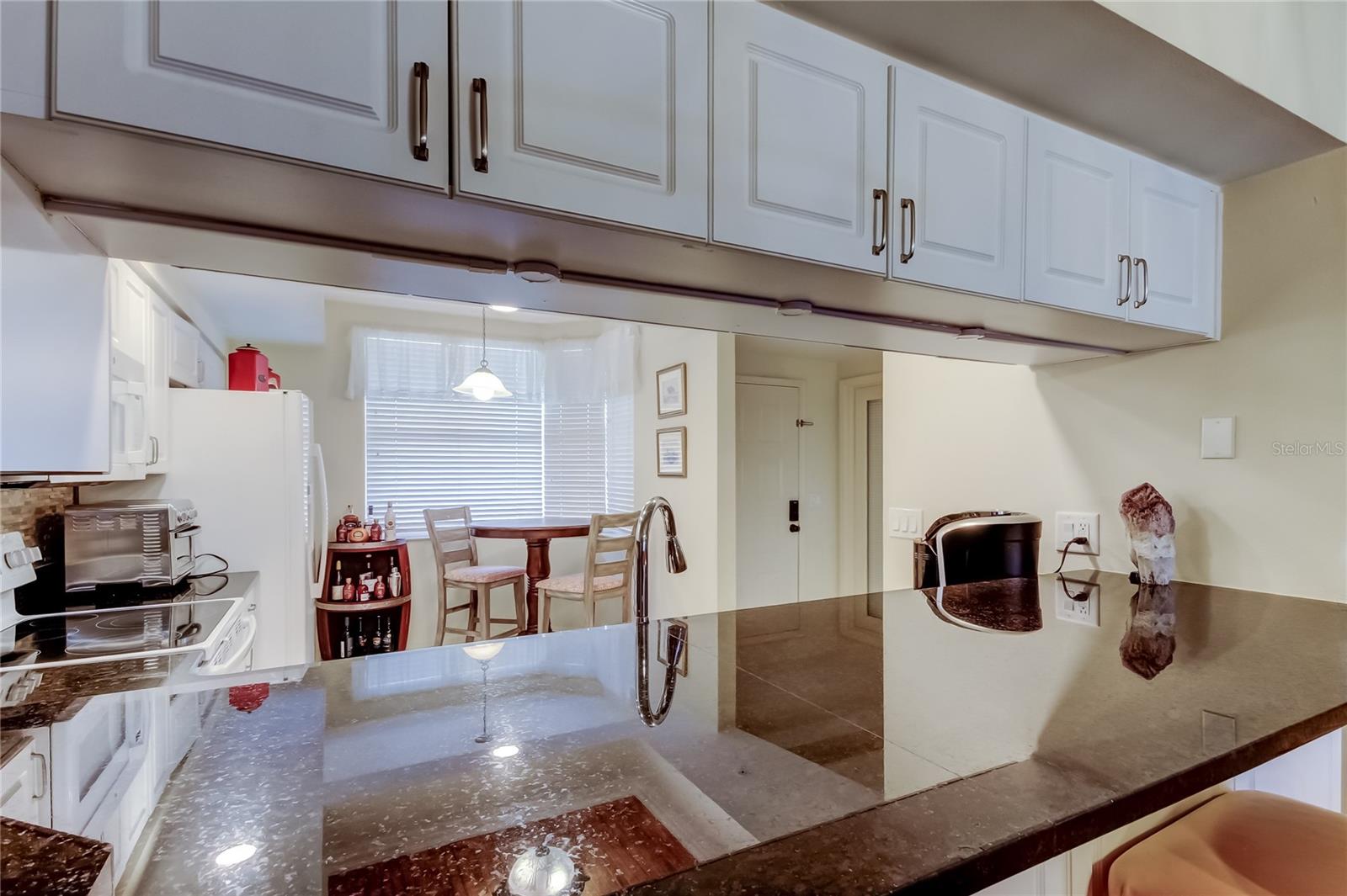 Image 8 of 57 For 6205 Shoreline Drive 1304