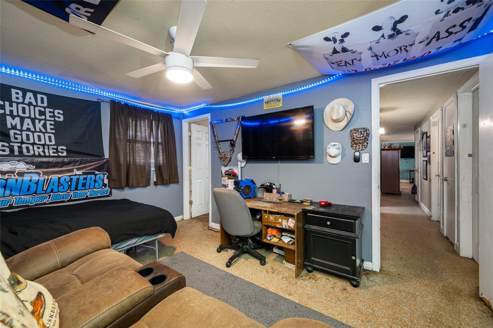 Listing photo id 29 for 19202 Rogers Road