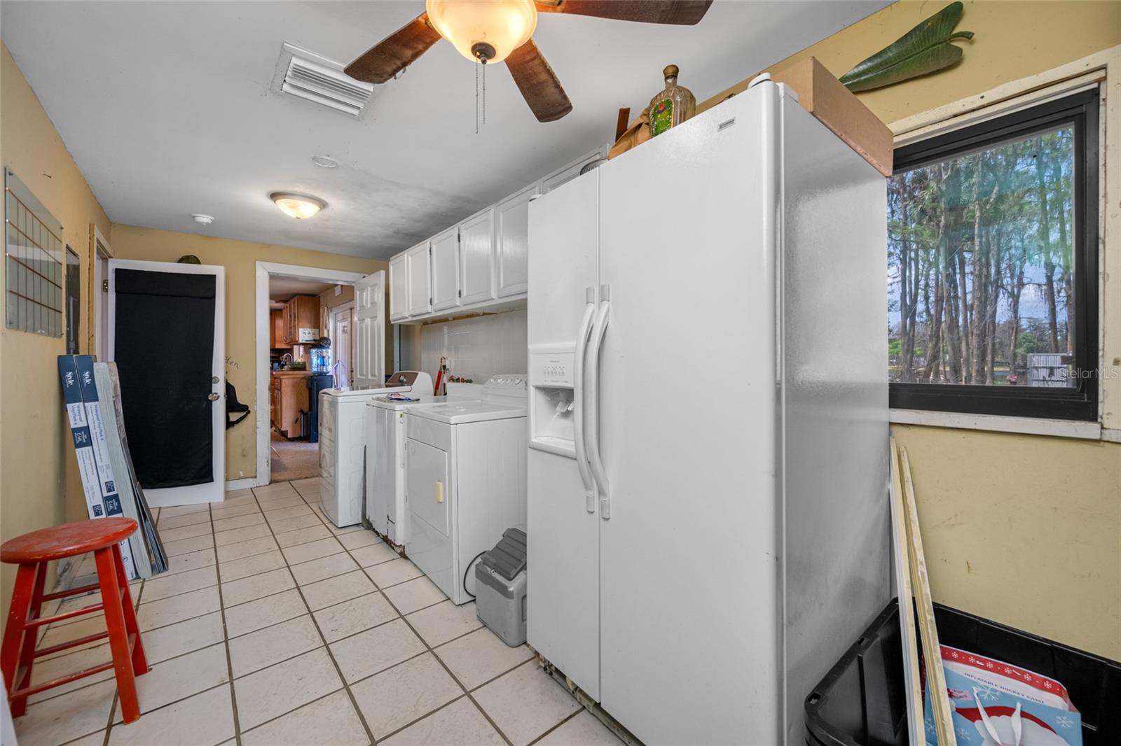 Listing photo id 35 for 19202 Rogers Road