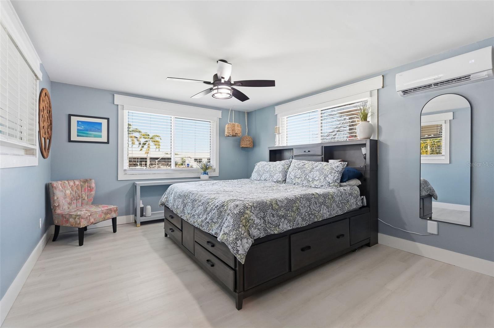 Image 23 of 45 For 9571 Sun Isle Drive Ne