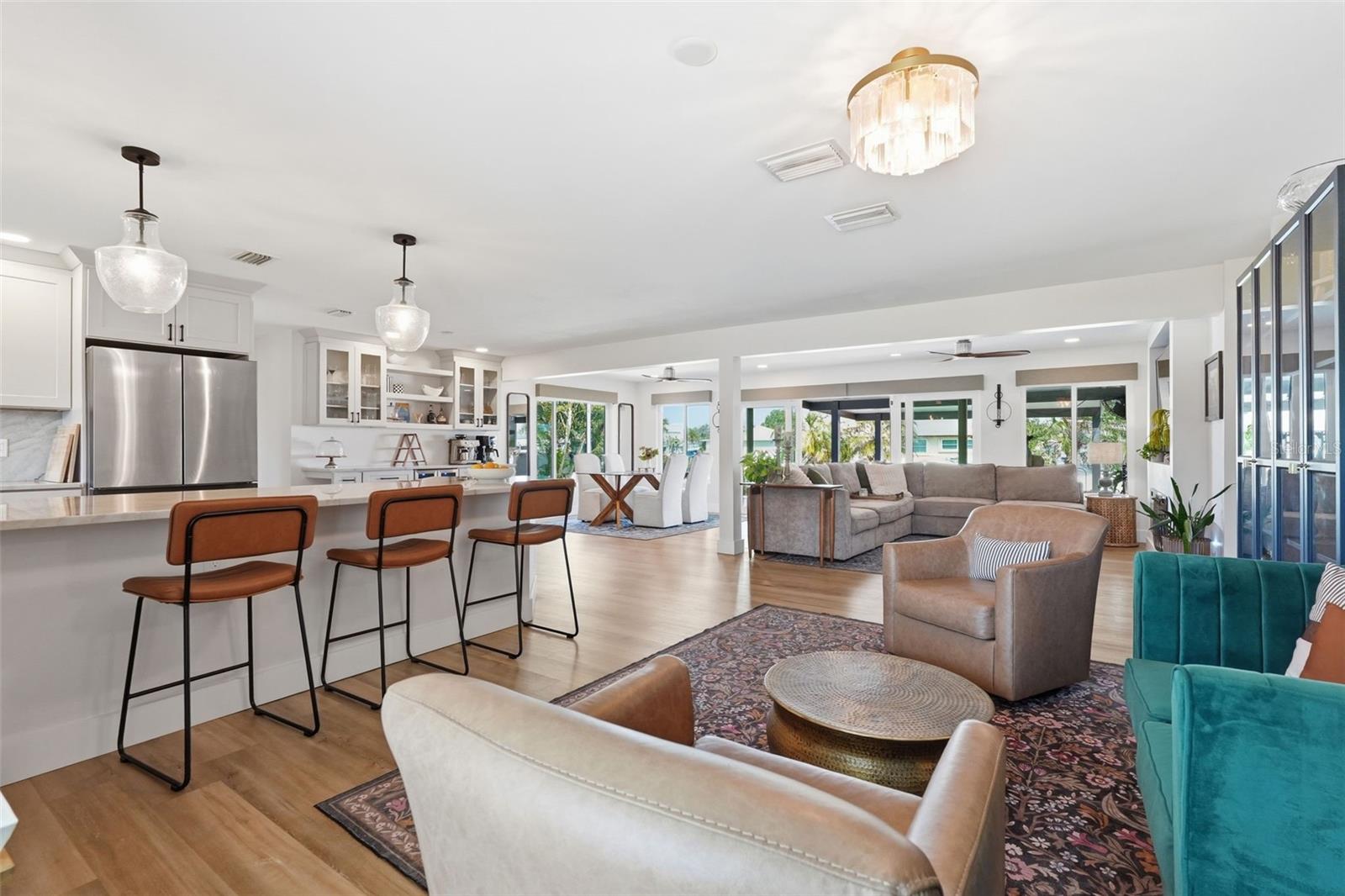 Image 7 of 45 For 9571 Sun Isle Drive Ne