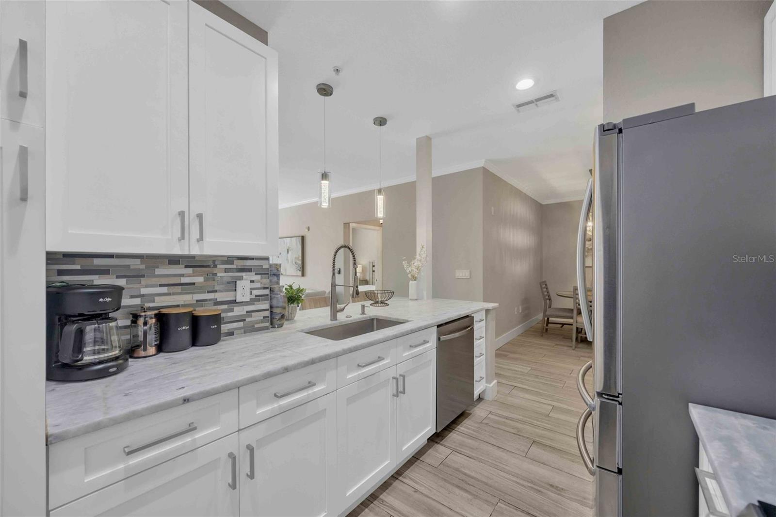 Image 12 of 41 For 4221 Spruce Street 2217