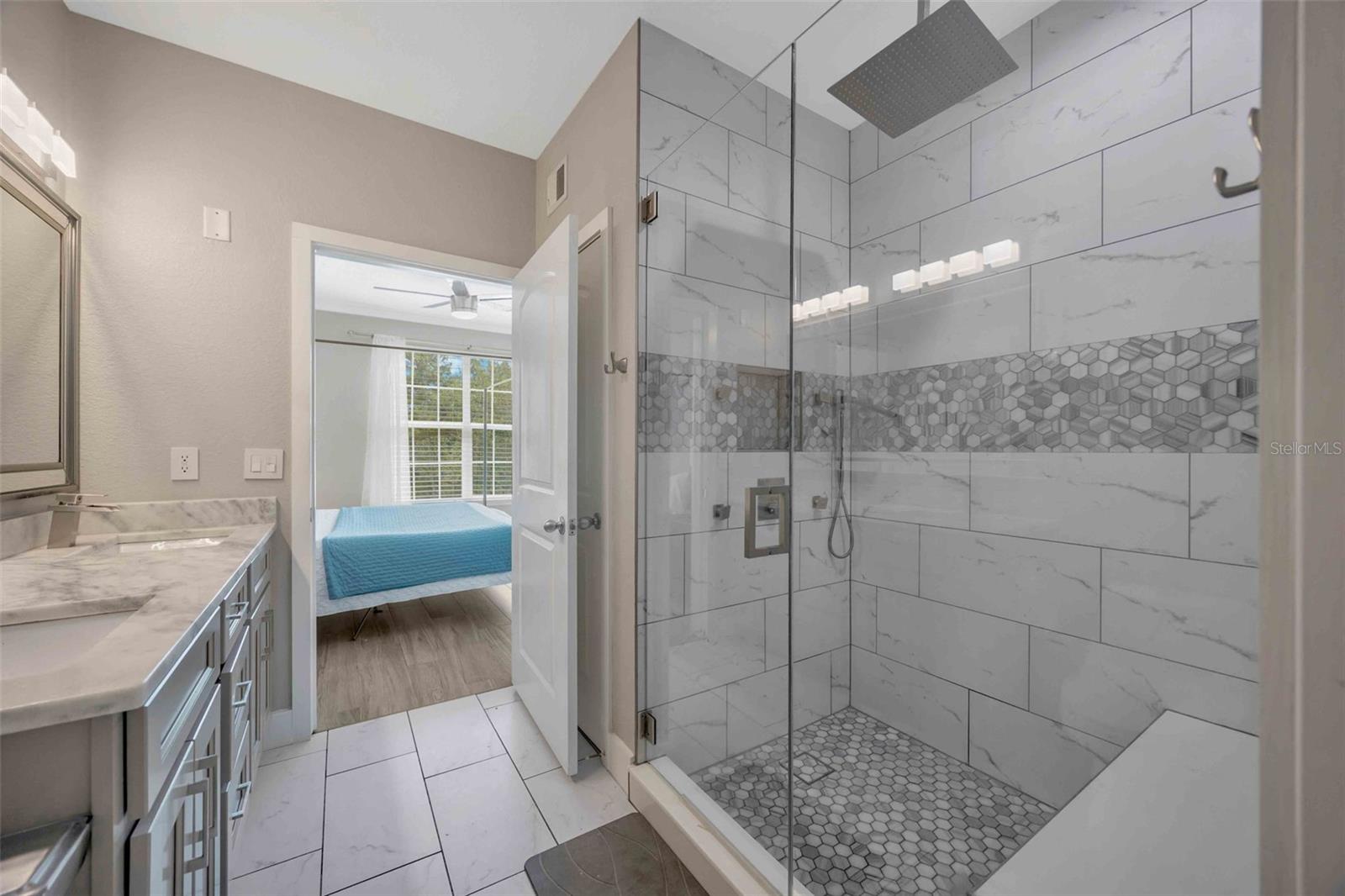 Image 23 of 41 For 4221 Spruce Street 2217