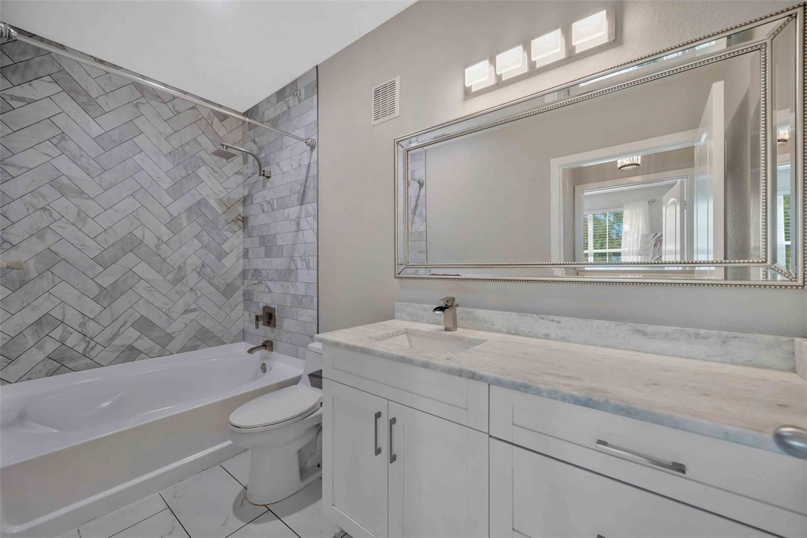 Image 27 of 41 For 4221 Spruce Street 2217