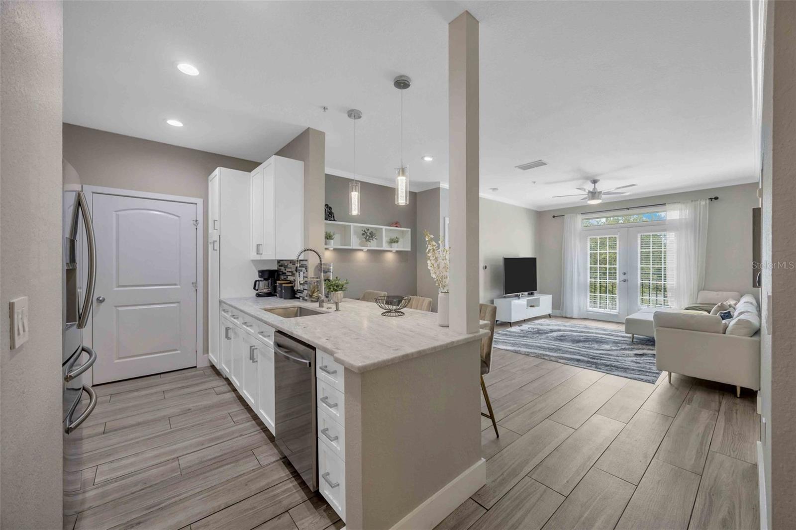 Image 8 of 41 For 4221 Spruce Street 2217