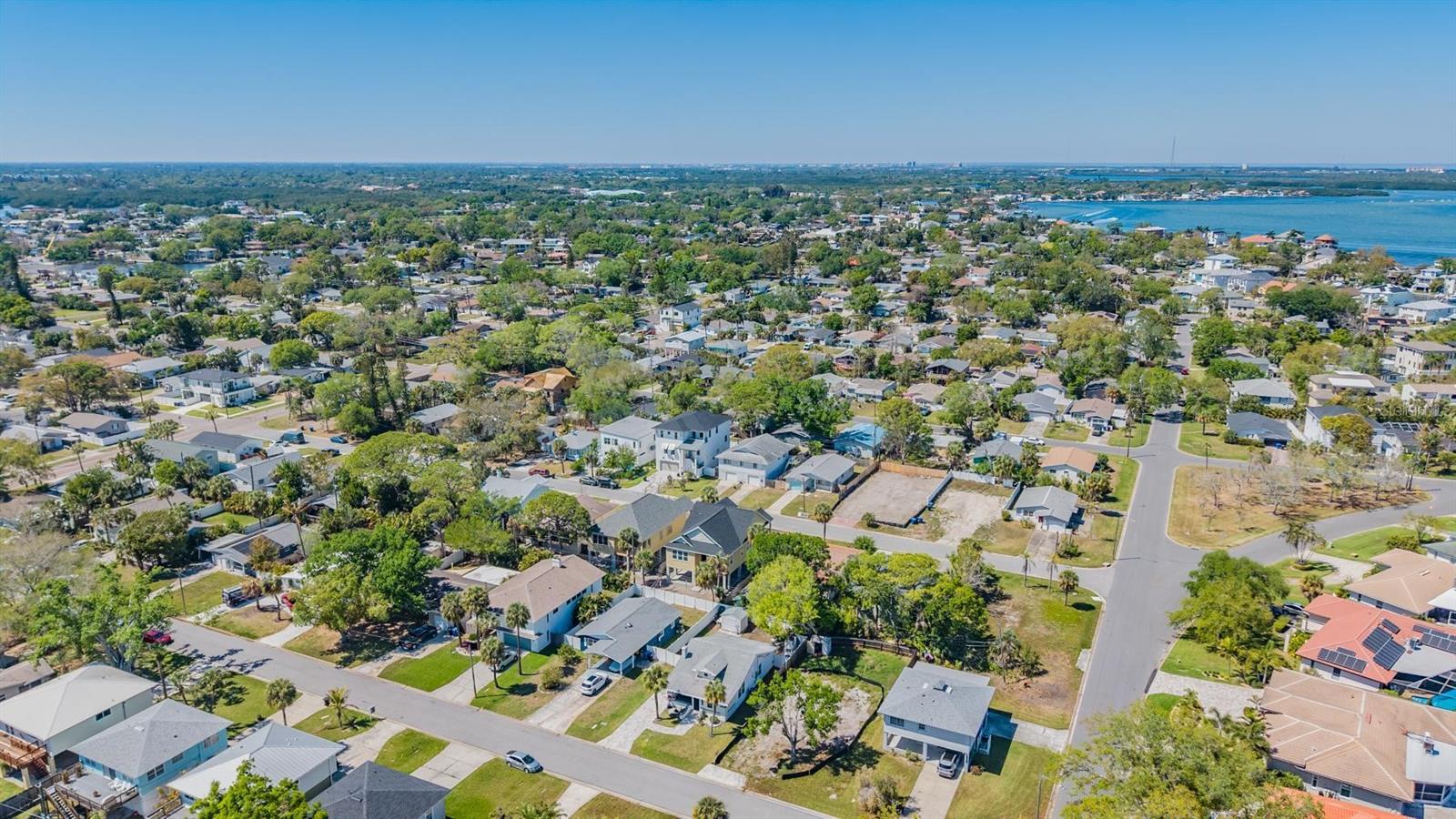 Image 41 of 46 For 1875 Michigan Avenue Ne