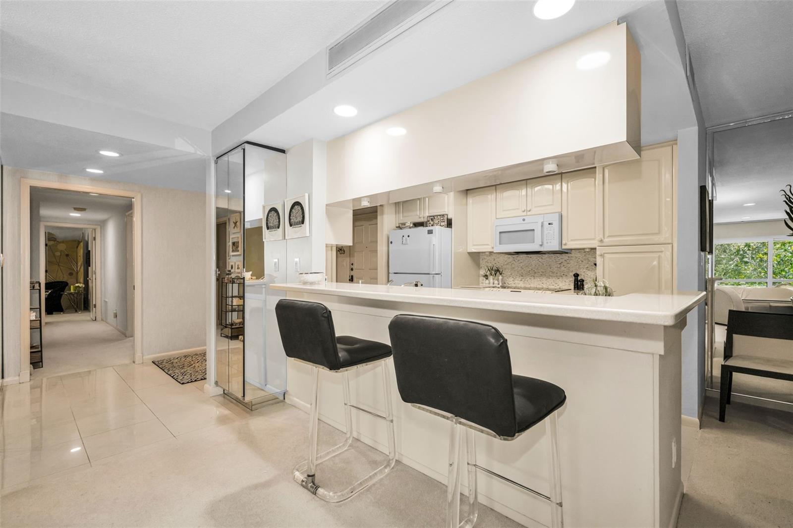 Image 15 of 100 For 36750 Us Highway 19  26-204