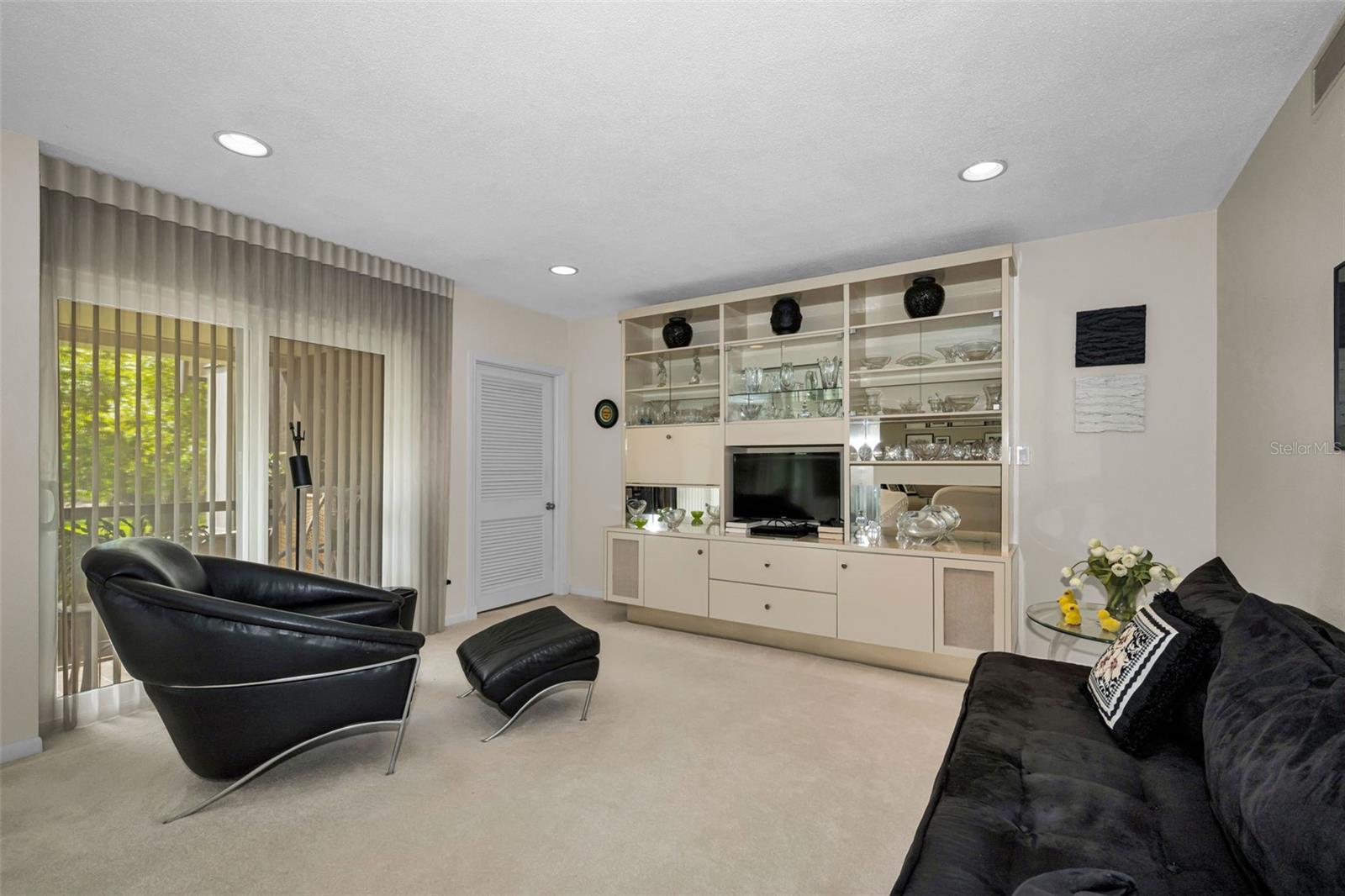 Image 18 of 100 For 36750 Us Highway 19  26-204