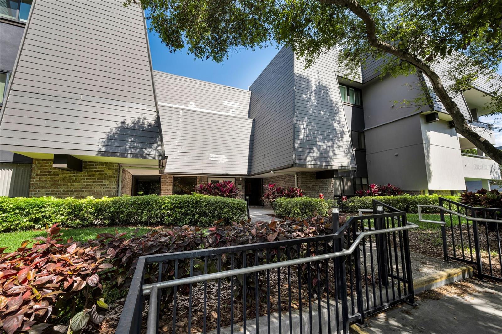 Image 22 of 100 For 36750 Us Highway 19  26-204