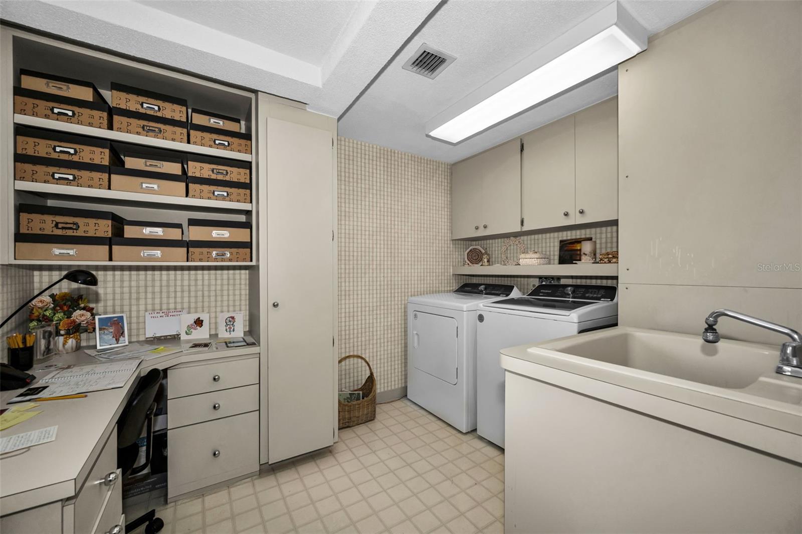 Image 36 of 100 For 36750 Us Highway 19  26-204