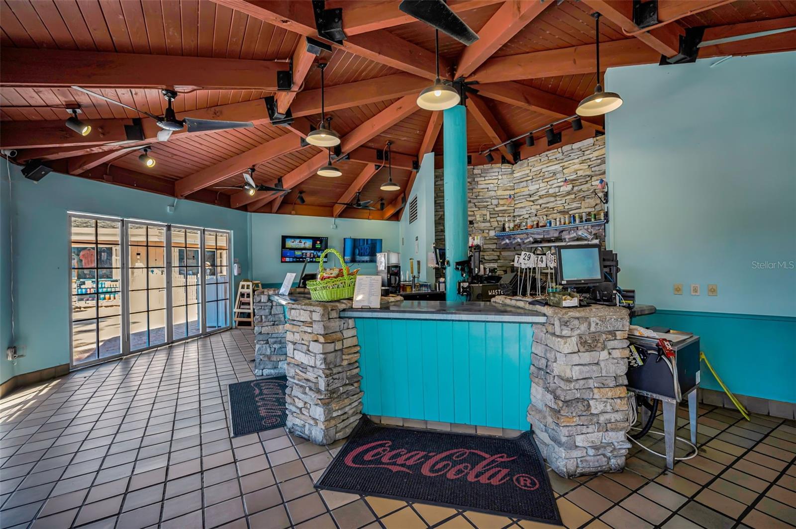 Image 68 of 100 For 36750 Us Highway 19  26-204