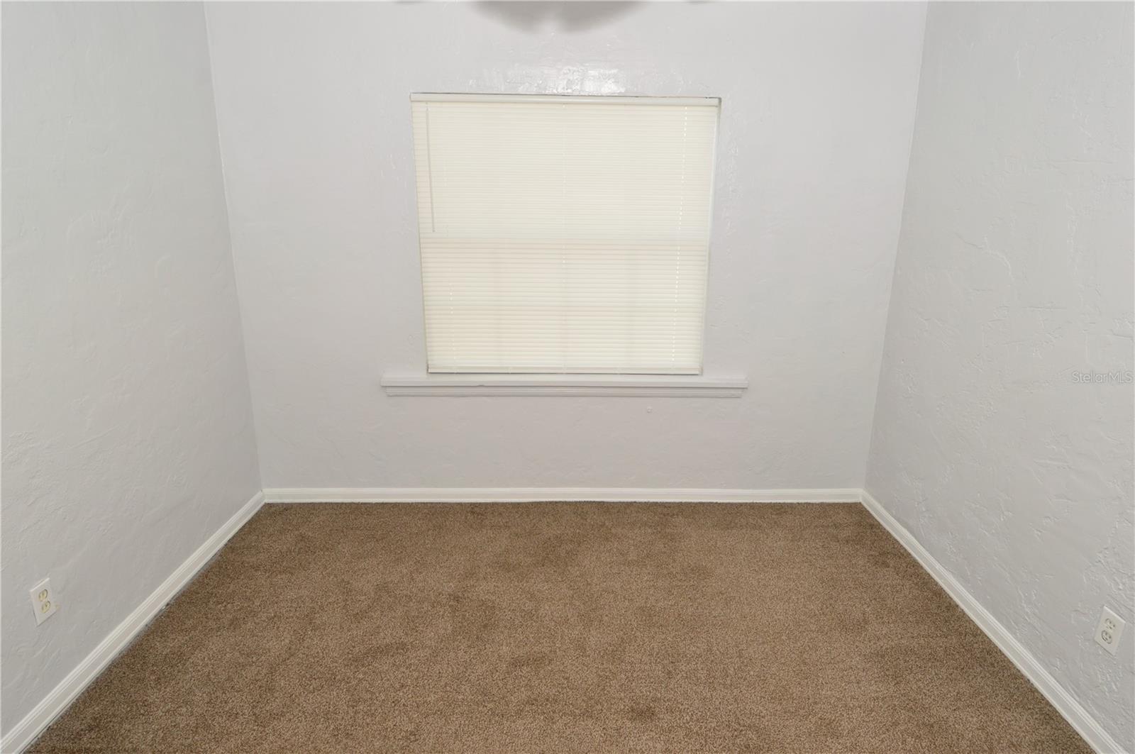 Image 26 of 65 For 6855 Dartmouth Avenue N