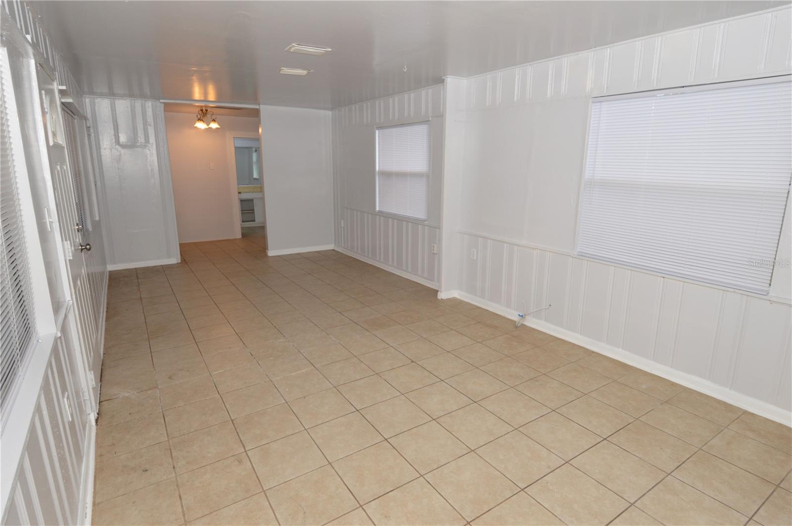 Image 35 of 65 For 6855 Dartmouth Avenue N