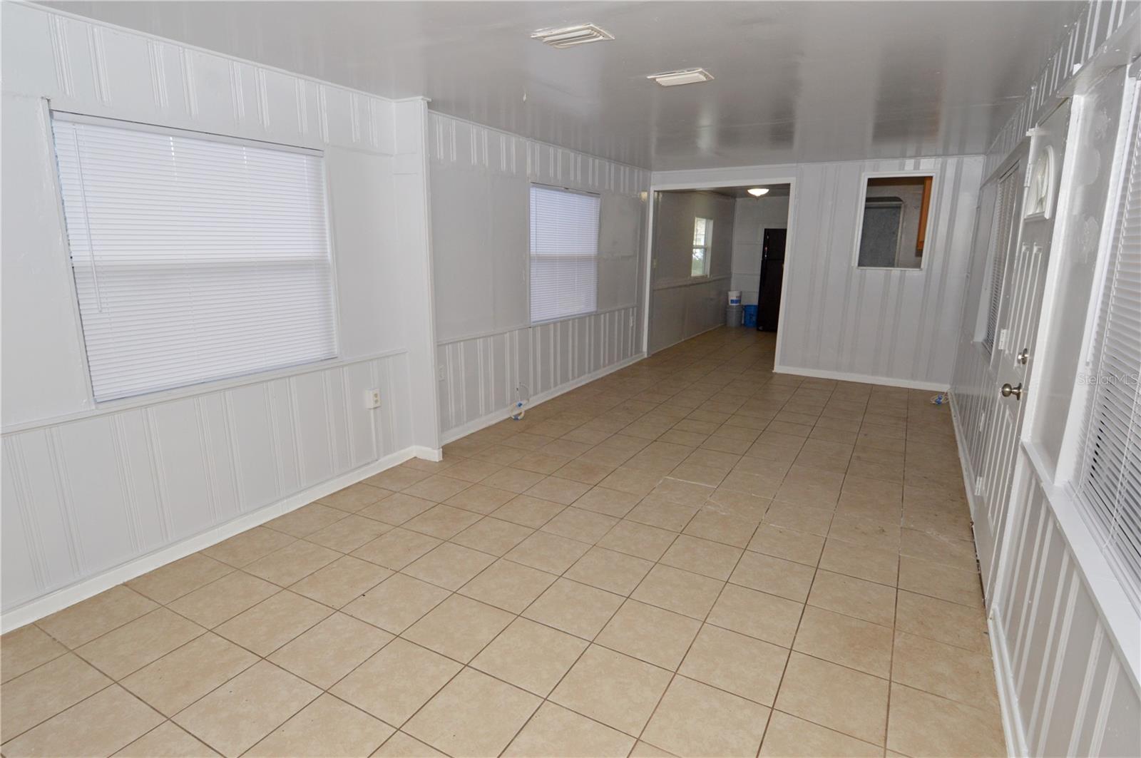 Image 37 of 65 For 6855 Dartmouth Avenue N